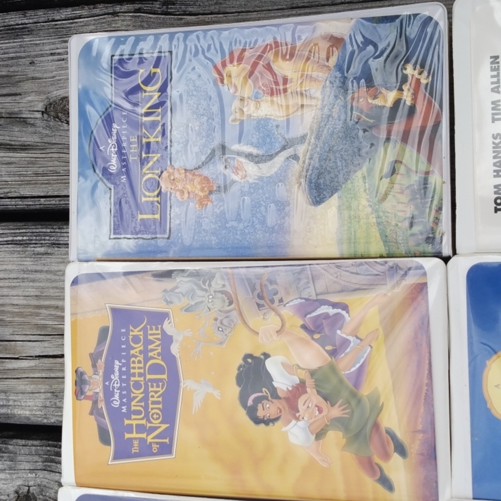 Disney Classics on VHS in great condition. - Picture 3 of 10